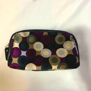 coach makeup bag 💄